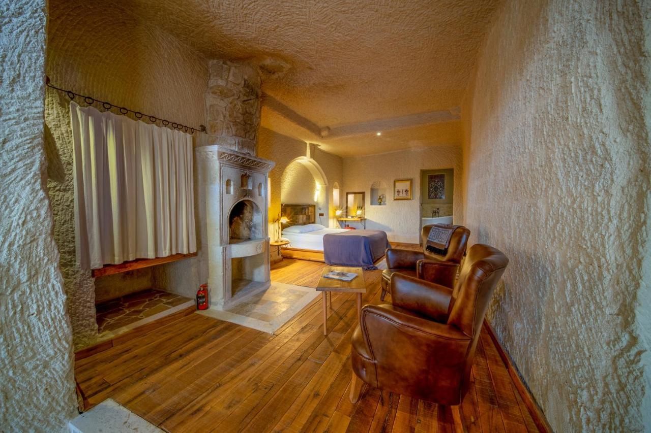 Seki Cave Suites 格雷梅 外观 照片