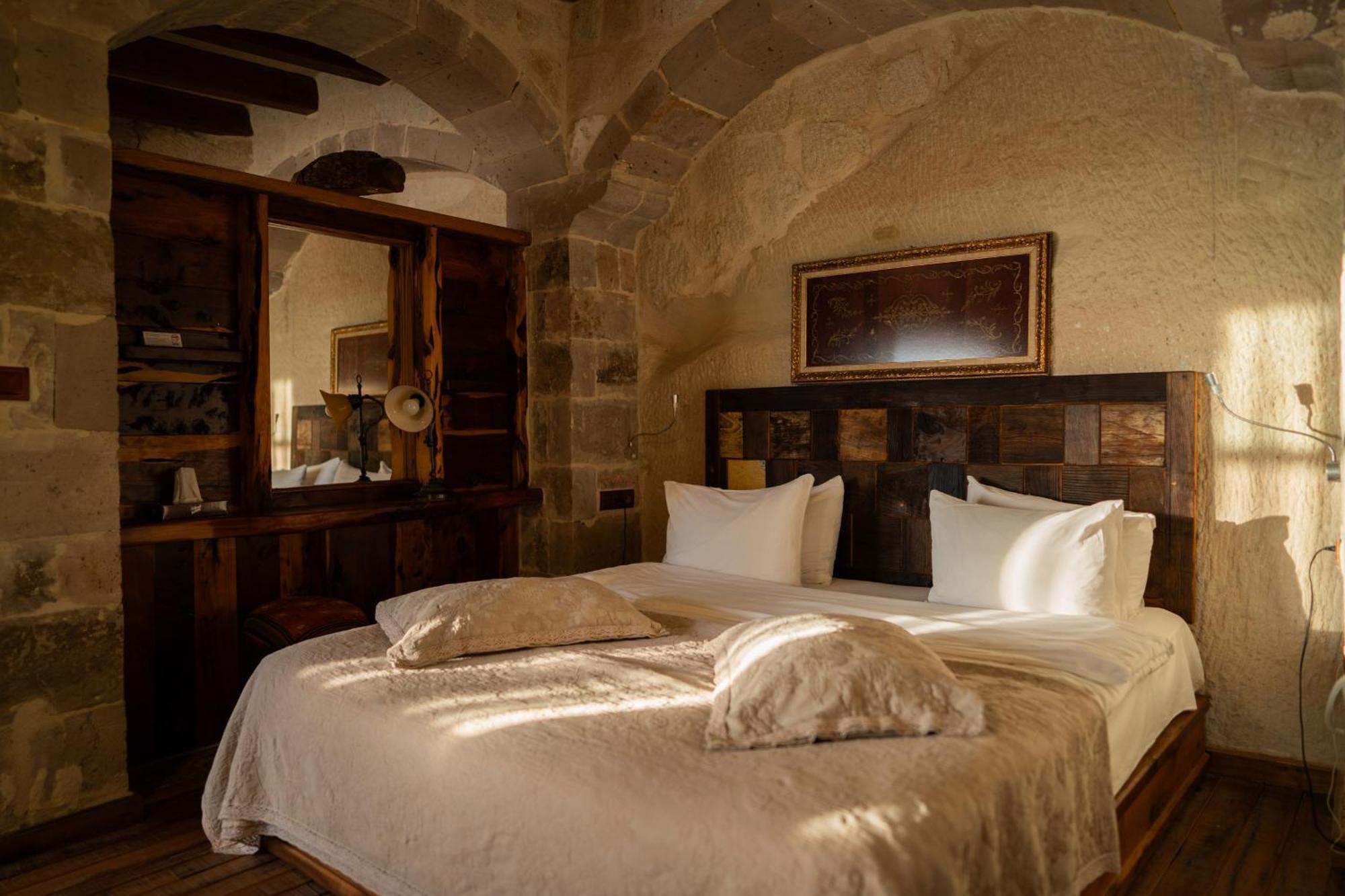 Seki Cave Suites 格雷梅 外观 照片