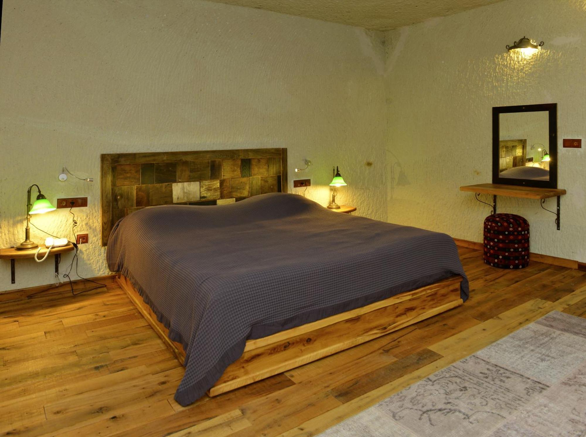 Seki Cave Suites 格雷梅 外观 照片